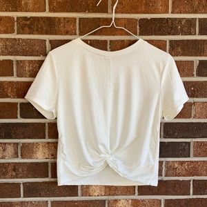 5 for $25 Gaze off white crop top with twist size L